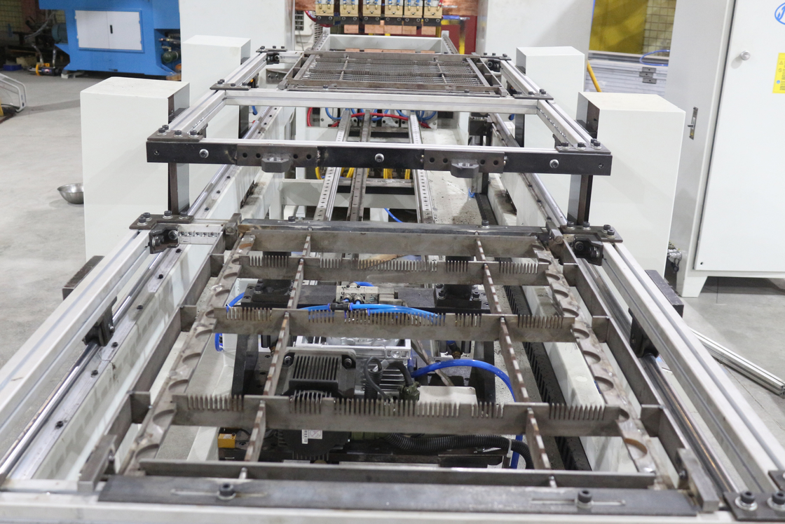 Hwashi αυτόματη πολλαπλή σημεία ψύξης Condenser Wire Mesh Spot συγκόλληση μηχανή χαμηλού άνθρακα χάλυβα Wire Mesh συγκόλληση