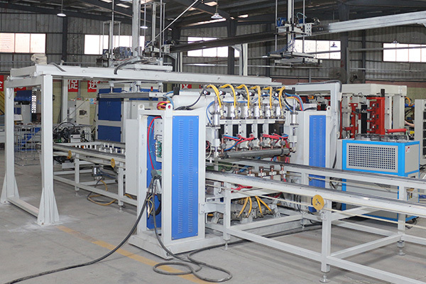 Ηλεκτρονική γραμμή παραγωγής IBC Grid Cage Frame, πλήρως αυτόματη γραμμή δοκιμής διαρροής μηχανής δεξαμενής IBC